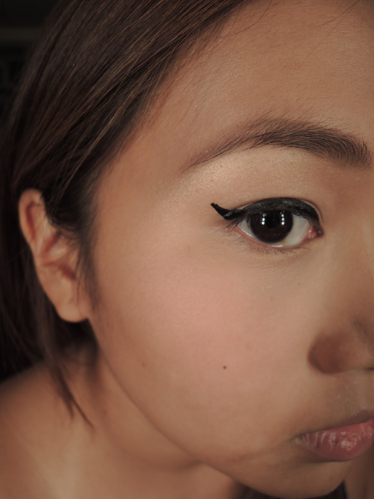Make Up by Gex Garcia: HOW TO: Winged Eyeliner with L'oreal Super Liner
