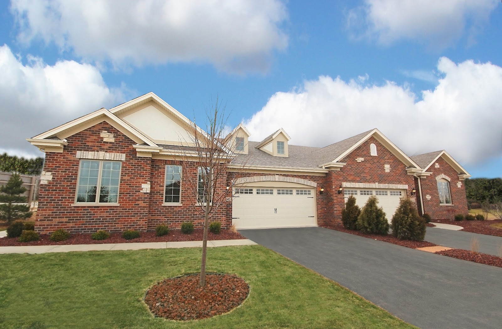 Whisper Creek Ranch Duplexes Now Open in Mokena Outdoor Kitchen