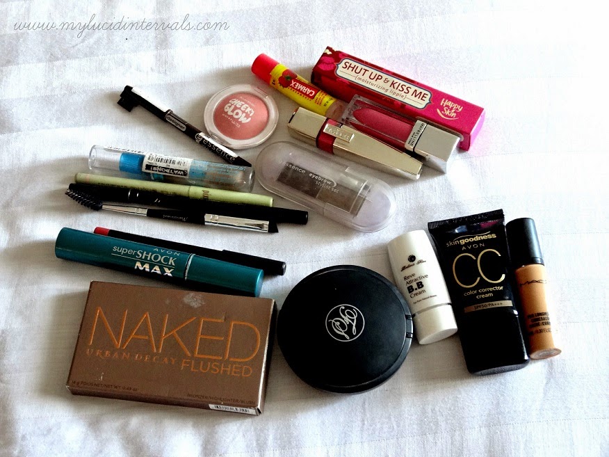 Take A Peek: What's Inside My Travel Makeup Kit | My Lucid Intervals