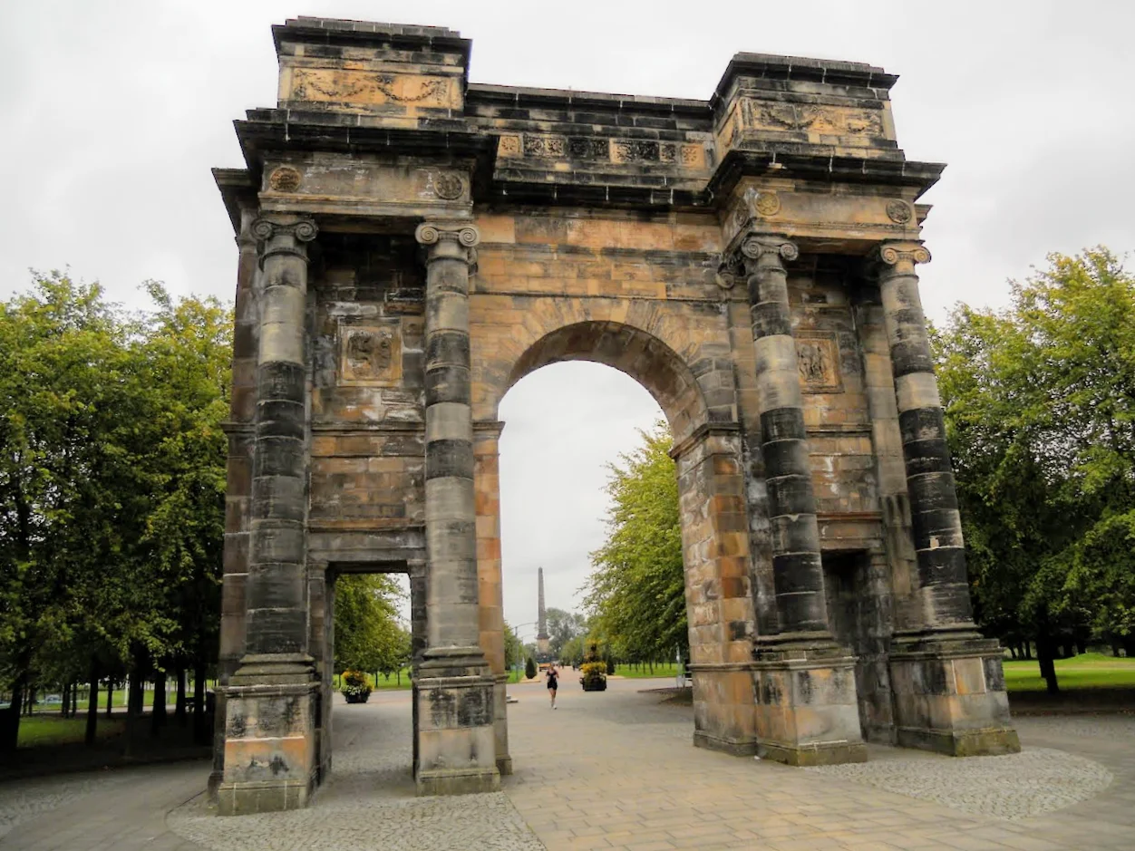 2 days in Glasgow Scotland: Arch at Glasgow Green