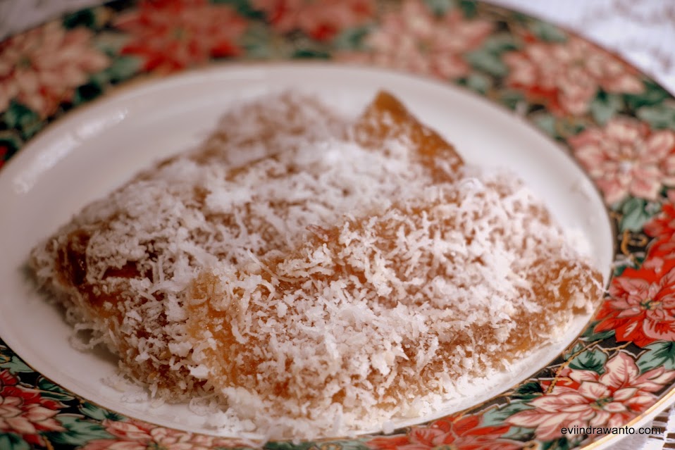 Kue Ongol-Ongol Sepenggal Kisah Dalam Kebudayaan Aren