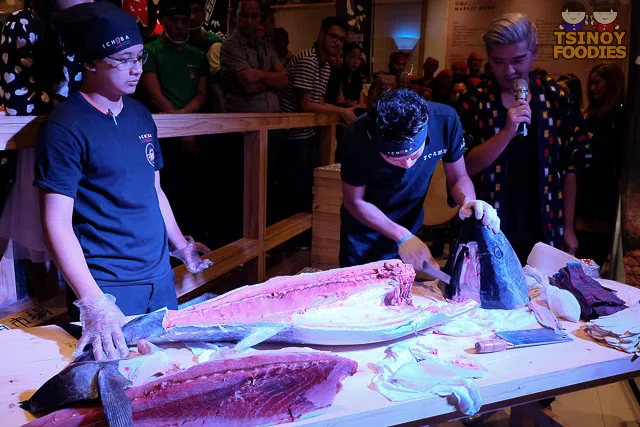 tuna cutting show