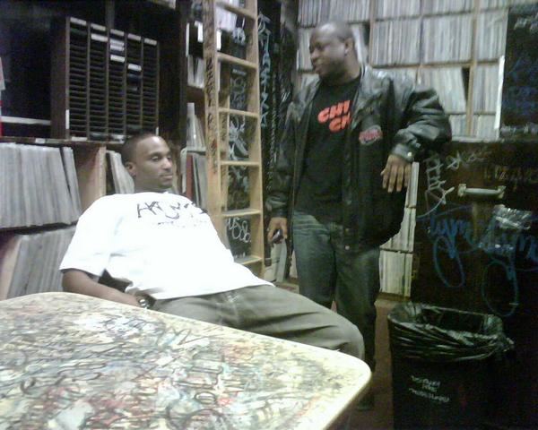 [l_b9887cc4705f054695b414559233fdcf.jpg]