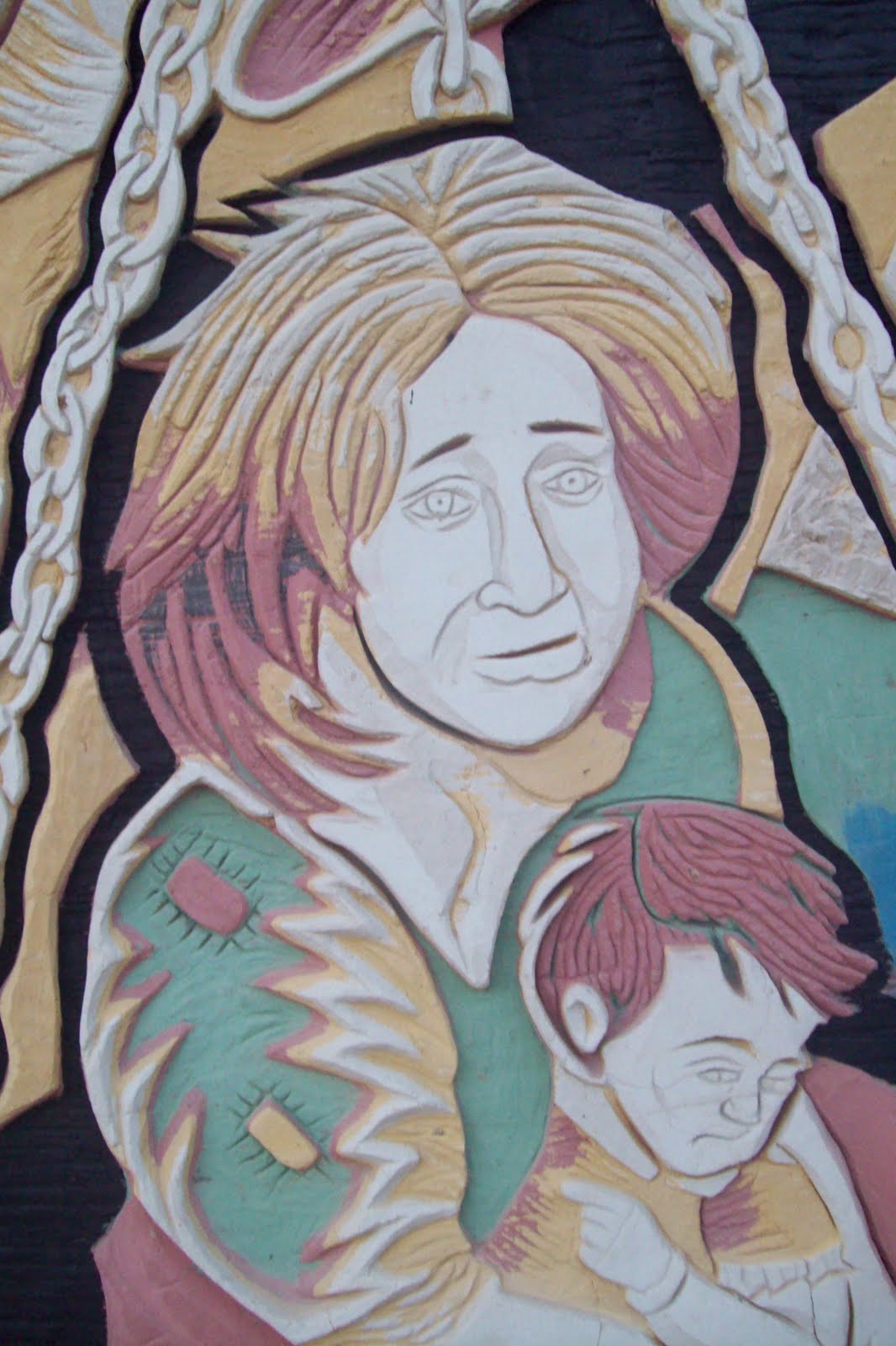 El muralismo y sus caracterìsticas MURAL EN LA CLINICA DE LA CIUDAD DE ENSENADA. "EQUIDAD