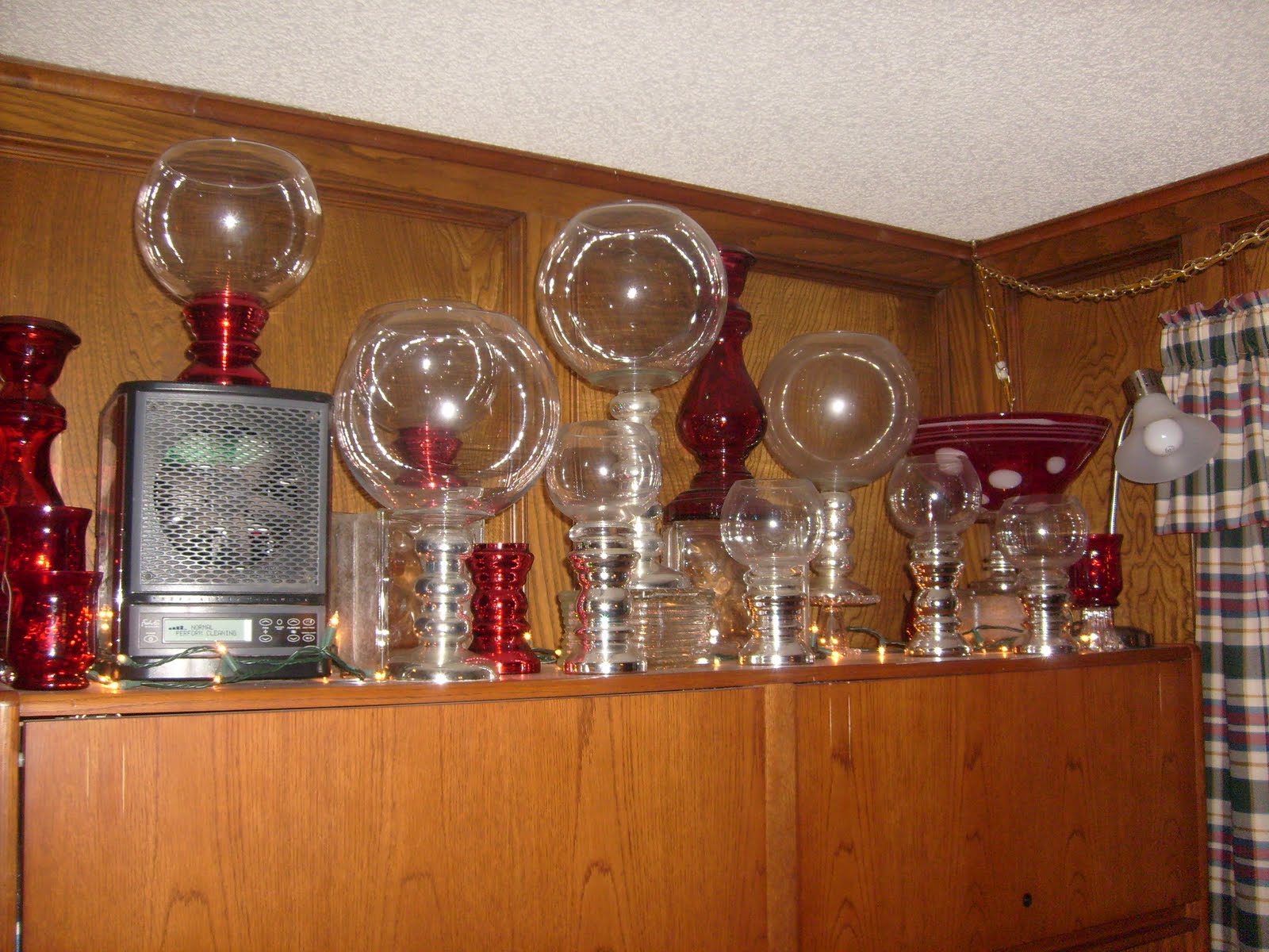 Homemaker: Easy Decor and Fish Bowl