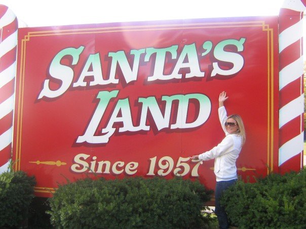 [santas+land.jpg]