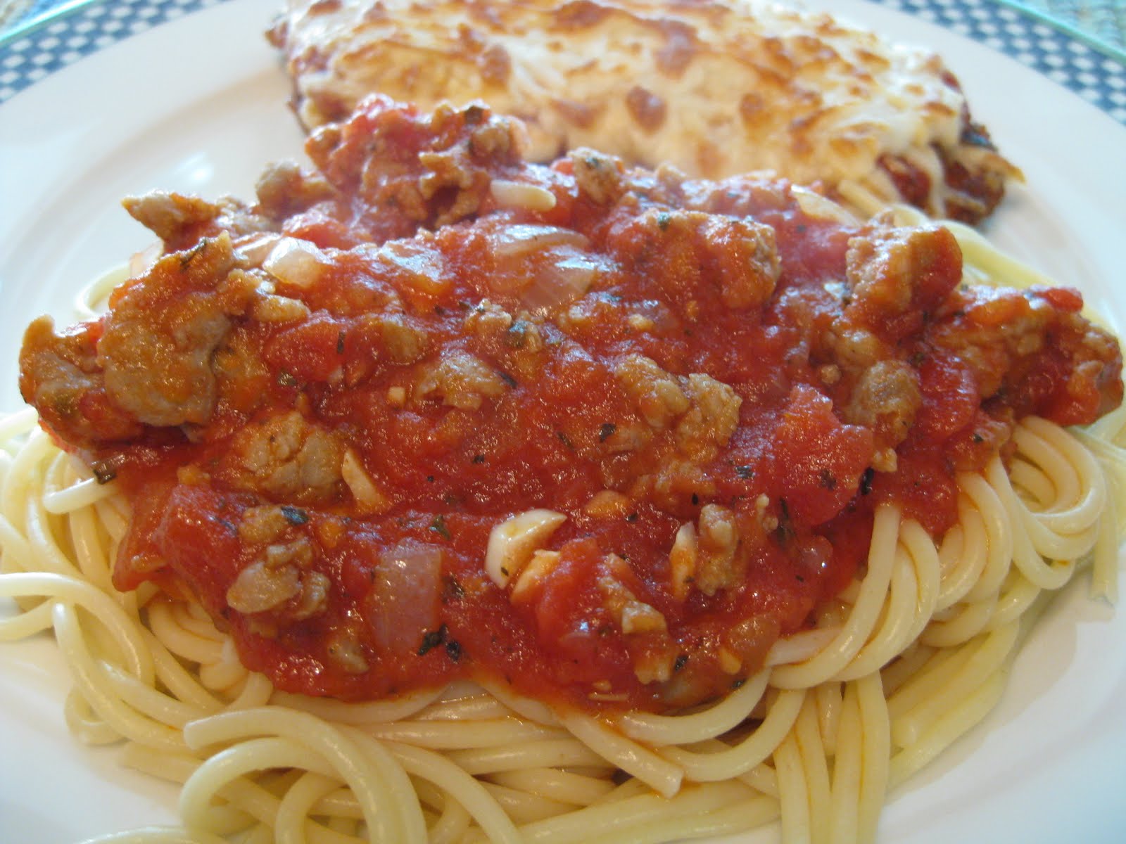 Running Mama Cooks Chicken Parm with Spaghetti and Sausage Marinara
