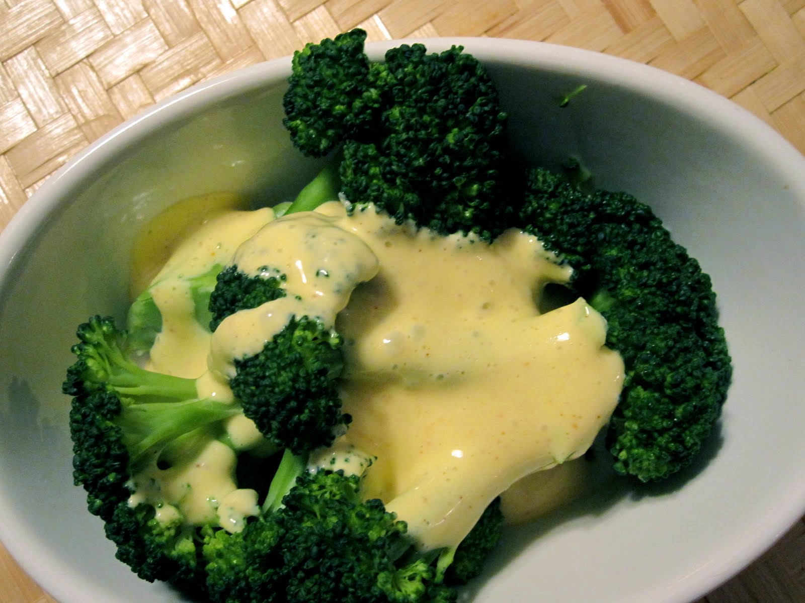 Little Rock Bites no cook hollandaise sauce!