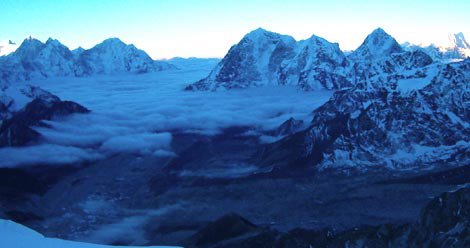 [kanchanjunga_trek_2[1].jpg]