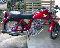 HONDA+CB+100+CLASSIC+STYLE Modifikasi Motor Honda CB 100 Merah Krom Antik Knalpot GL