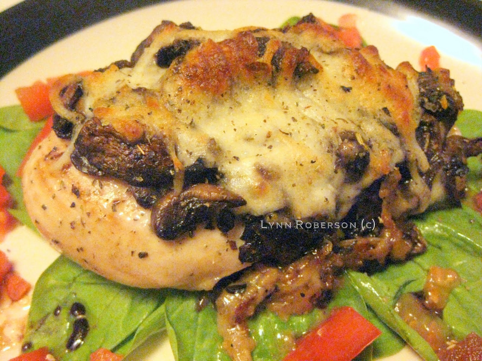 Bites and Pieces Chicken with mushroom and mozzarella