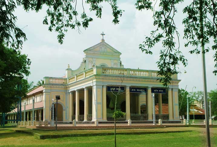 [madu_cherch_srilanka.jpg]