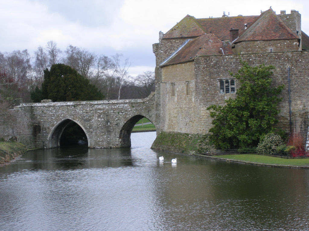 Leeds Castle The Royal Residence England