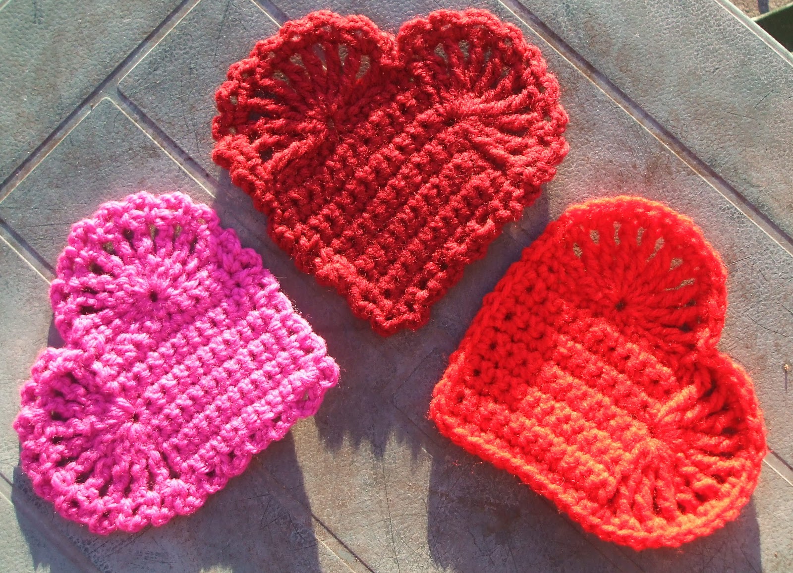 Pins And Needles Easy Crochet Hearts Pins And Needles Easy Crochet Hearts