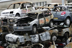 cientos de coches quemados en Francia