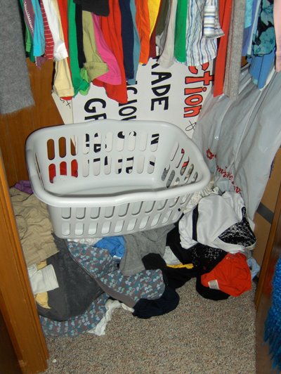 [closet.jpg]