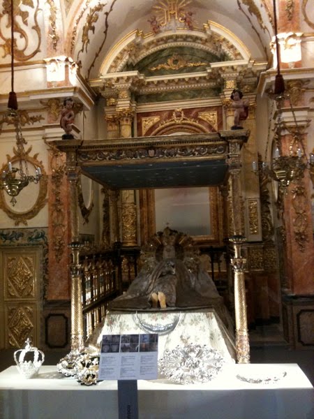 [S+J+C+Virgen+Yac.jpg]