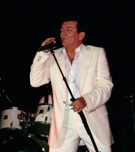 [97,7+Emilio+Solo.jpg]