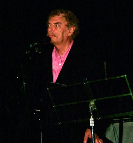 [97,7+Luis+MIguel.jpg]