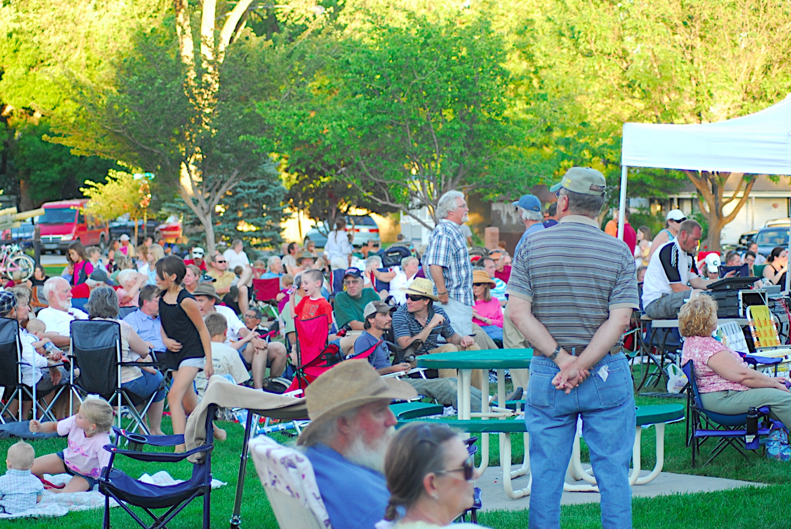 Here's to all about Fruita. Thursday Free Concert Sweet Sunny Side