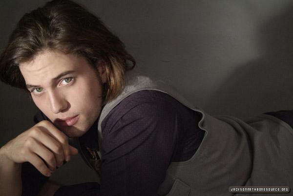 Sparkling In TwiLand: New Jackson Rathbone photoshoot outtakes
