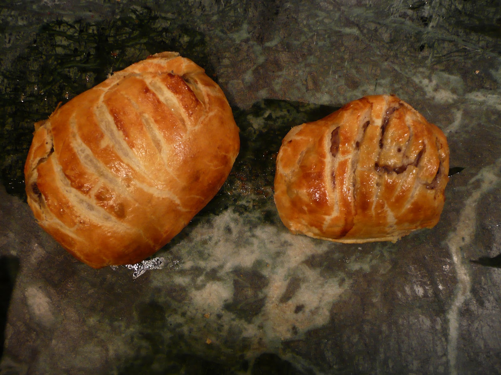 LA CUCINA LAURENTI Beef Wellington with Prosciutto and Cheese