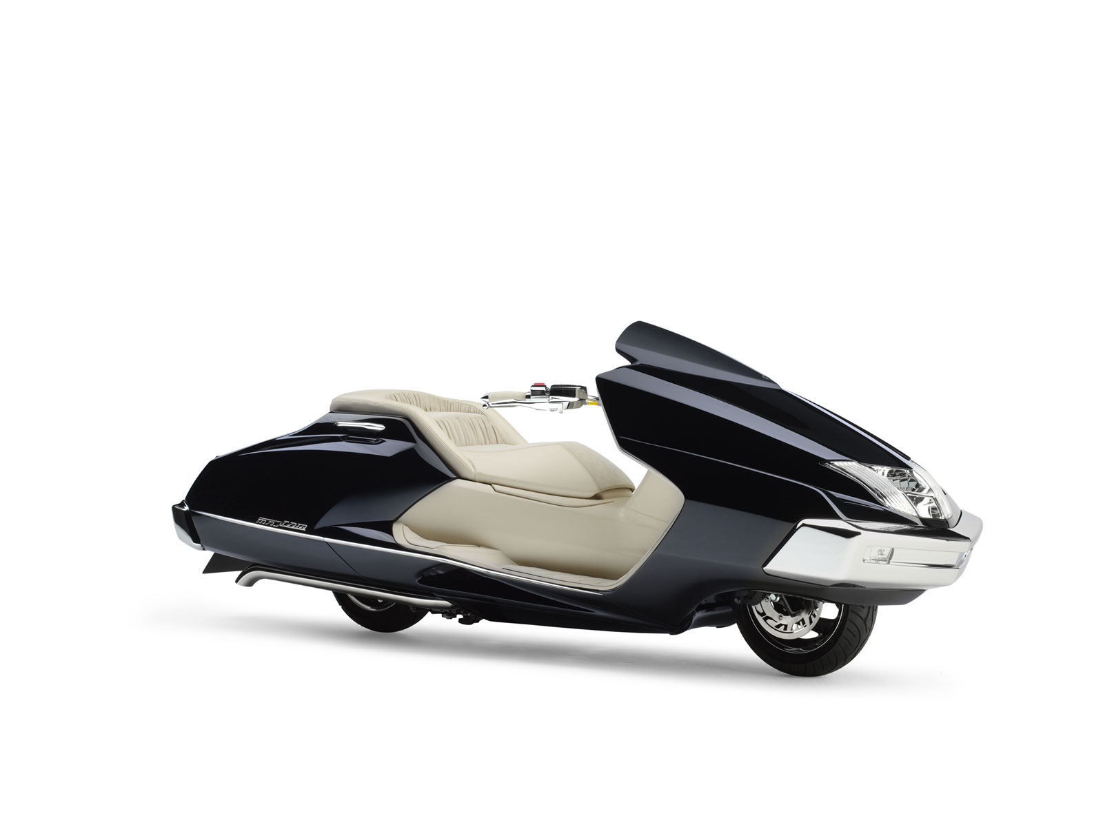 [2005-Yamaha_MAXAM3000c.jpg]