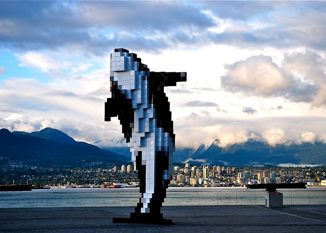 Digital Orca by Douglas Coupland ~ Kuriositas
