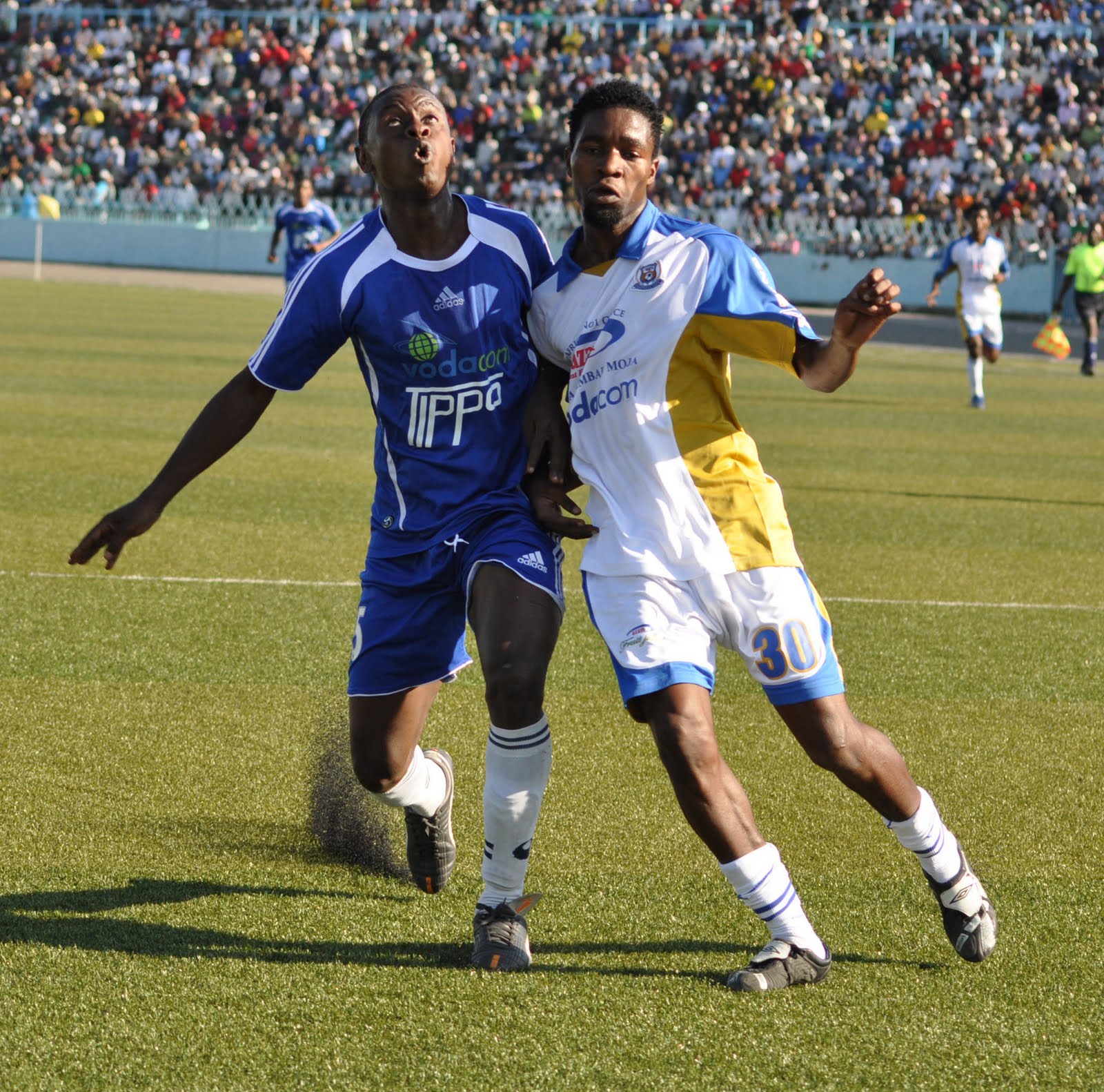 azam football club: Azam FC Vs Mtibwa katika picha 