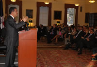 [Leonel_en_New_York_1.jpg]