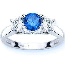 3stone blue and white diamonds 1.5 carat
