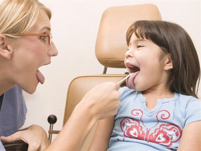 [bademcik-bogaz-enfeksiyonu.jpg]