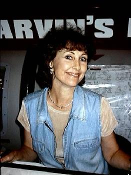 [08tress_macneille.jpg]