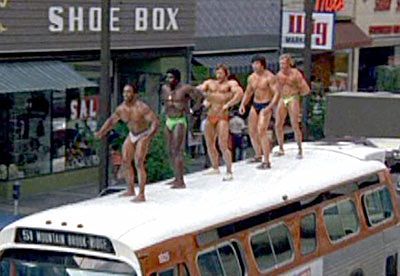 [Copyofleon_bus.jpg]