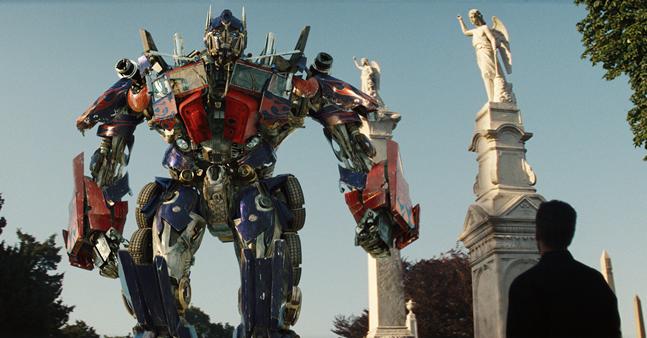 [transformers2_optimus.jpg]
