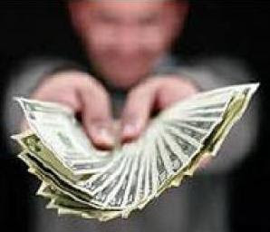 milionários dando dinheiro