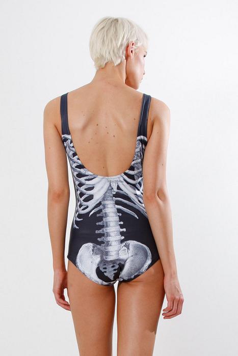 maiôs roupa de banho blackmilk ossos costelas esqueleto
