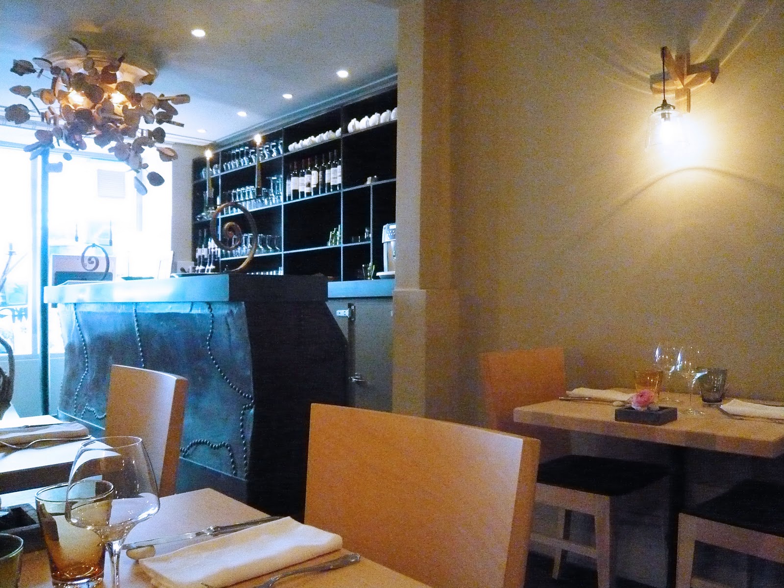 Qui Plume La Lune 50 Rue Amelot 75011 Paris FOOD INTELLIGENCE: Connaissez-vous Qui plume la lune