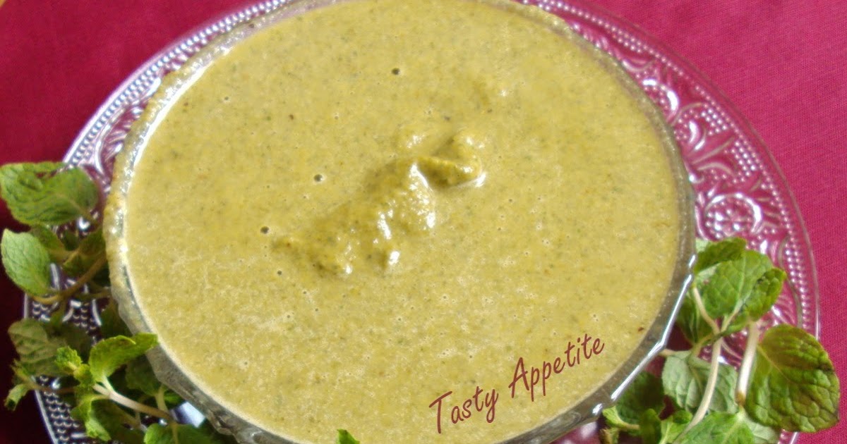 Mint Leaves Chutney / Pudina Chutney Side dish for Idli, Dosa