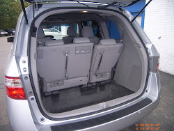 odyssey honda sneak peek cargo seat still