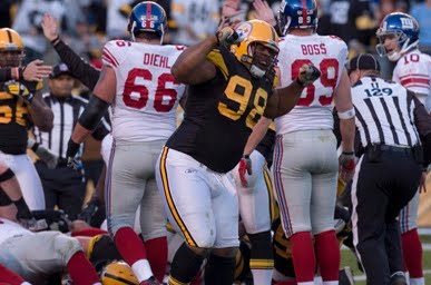 [08_NYG_hampton_woodley_98105.jpg]