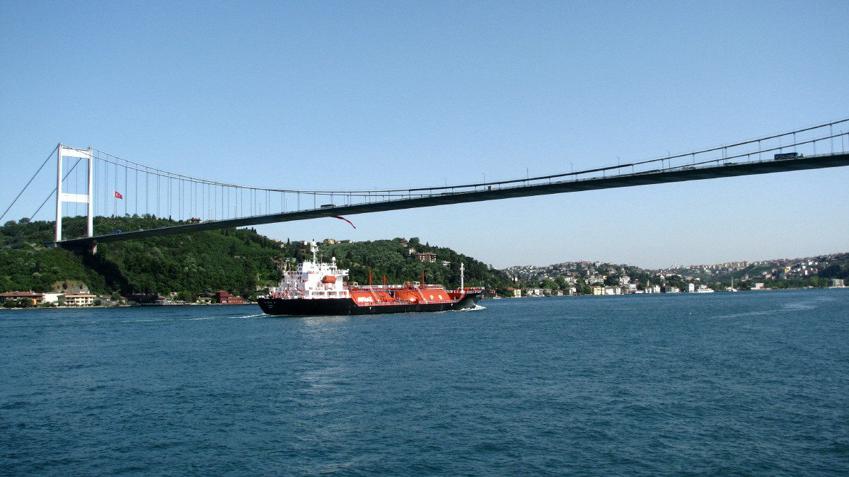 [02The+Bosphorus.jpg]