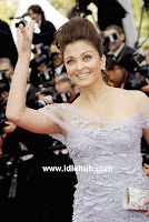 Aishwarya Rai Waves With Breasts 2010 Cannes Film Festival
