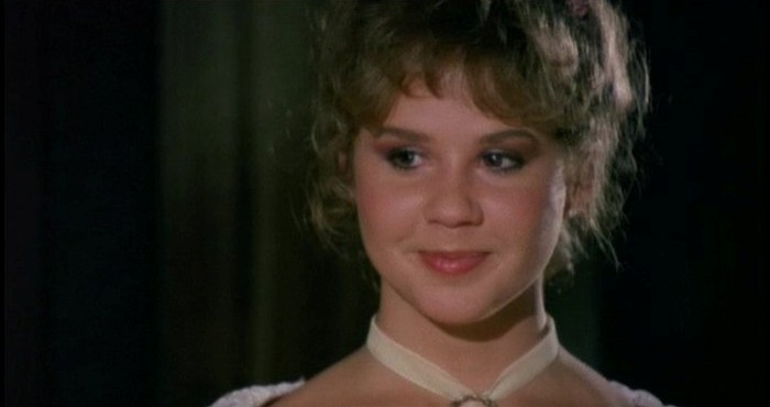 [Hell-Night-Linda-Blair-1.jpg]