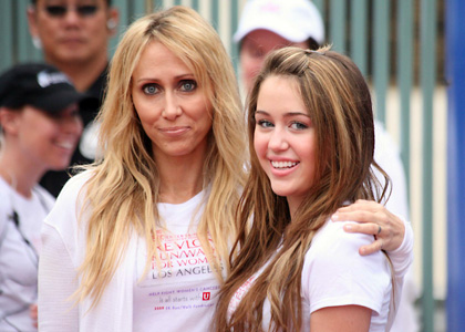 Tish Cyrus Wiki | Tish Cyrus Pics | Wallpaper World