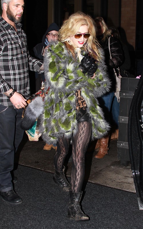 Shakira Blog: Kesha and Nicki Minaj Seen out in NYC
