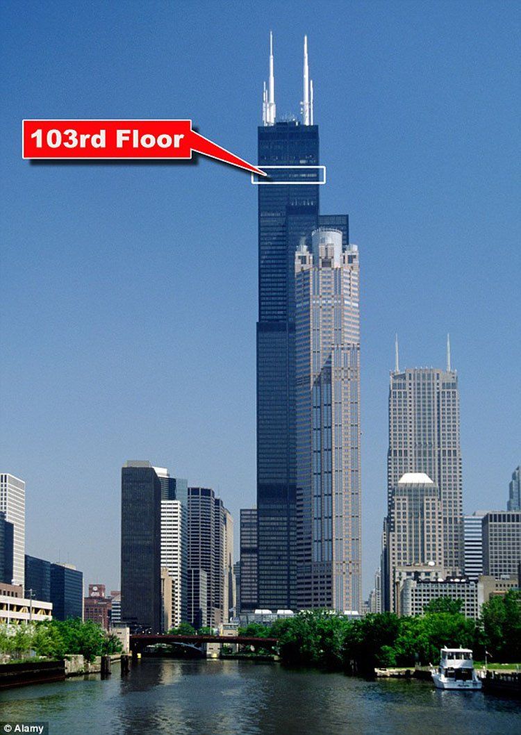 [glass+elevator1.jpg]