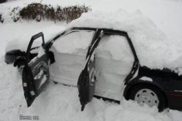 [snowed-in-car.jpg]
