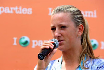 jo fernandez mary hosted azarenka session victoria heiman michael getty