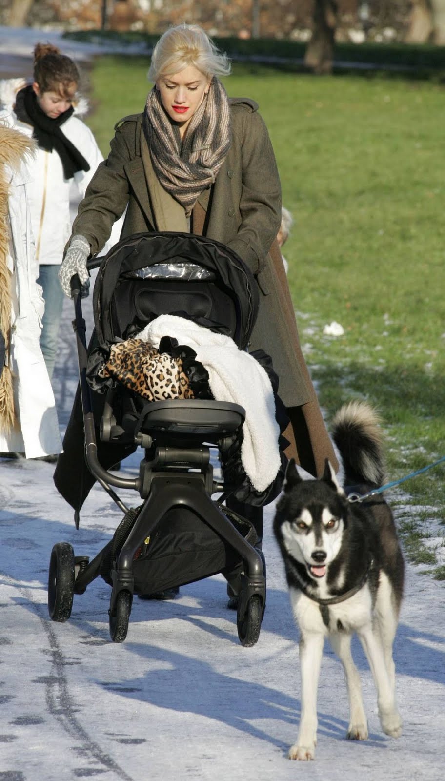 [gwen+-+rs320502887457583.jpg]